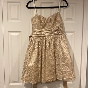 Windsor homecoming/prom dress